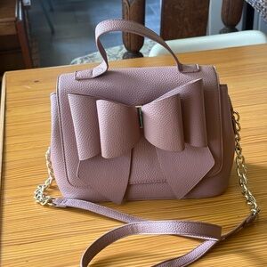 Chic Mauve Bow Satchel with Gold Chain